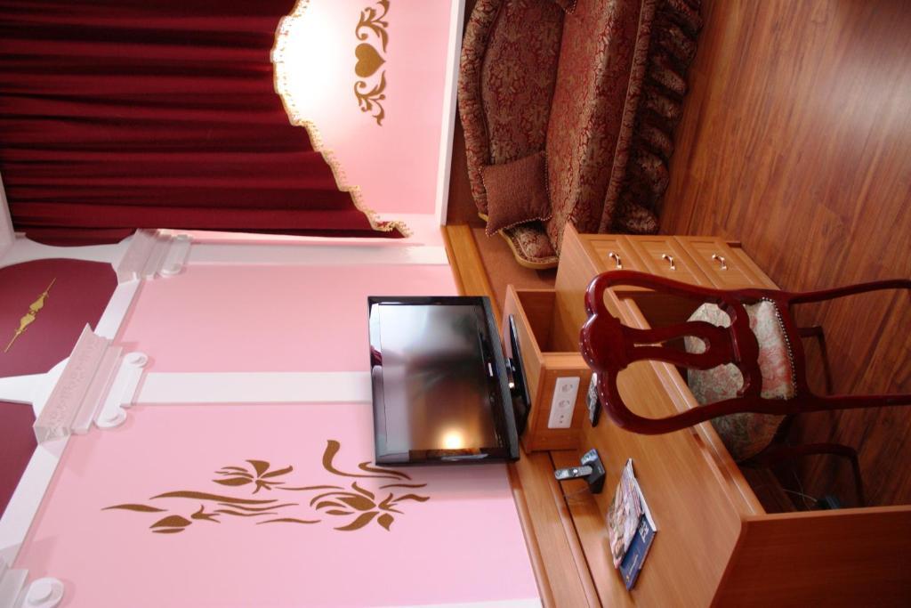Volter Hotel Lvov Pokoj fotografie